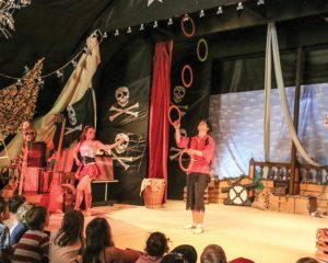 THE SWASHBUCKLING PIRATE ADVENTURE SHOW